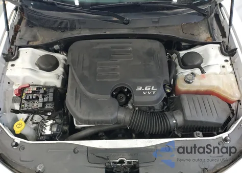 2022 Dodge Charger Gt z USA, uszkodzony, nr VIN 2C3CDXMG5NH136875